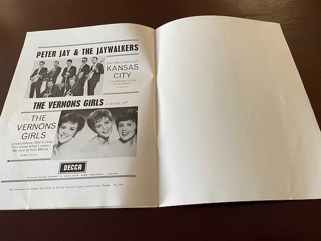 Gesigneerd programmaboekje roy orbison freddy and the dreamers - afbeelding 8 van  8