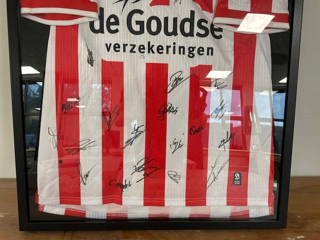 Gesigneerd sparta voetbalshirt - afbeelding 3 van  4