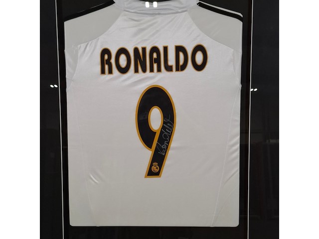 Gesigneerd voetbalshirt, adidas, real madrid, ronaldo luís nazário de lima - afbeelding 5 van  10
