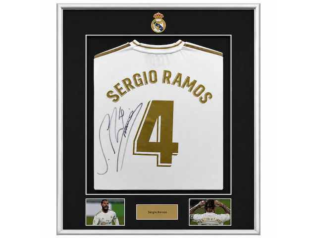Gesigneerd voetbalshirt, adidas, real madrid, sergio ramos - afbeelding 1 van  7