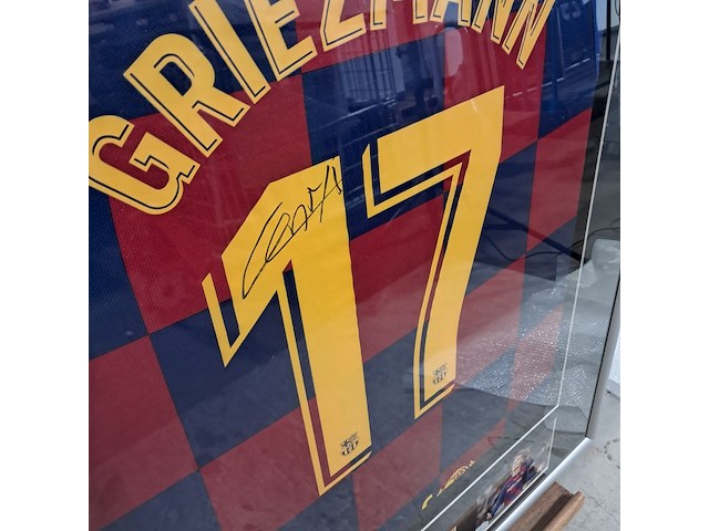 Gesigneerd voetbalshirt, 'antoine griezman' - afbeelding 2 van  6