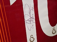 Gesigneerd voetbalshirt, galatasaray, wesley sneijder - afbeelding 4 van  7