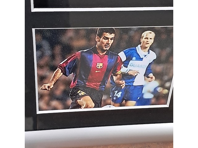 Gesigneerd voetbalshirt, 'josep guardiola' - afbeelding 3 van  9