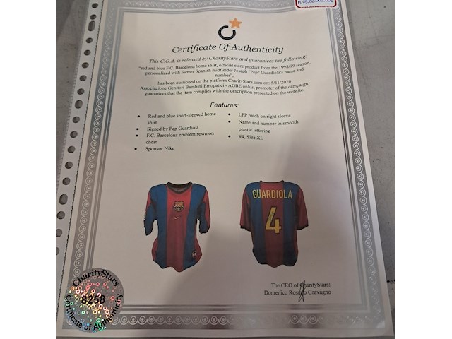 Gesigneerd voetbalshirt, 'josep guardiola' - afbeelding 7 van  9