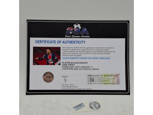 Gesigneerd voetbalshirt, paris saint-germain, kylian mbappe - afbeelding 10 van  11
