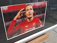 Gesigneerd voetbalshirt, 'virgil van dijk' - afbeelding 5 van  7