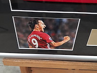 Gesigneerd voetbalshirt, 'zlatan ibrahimovic' - afbeelding 5 van  10