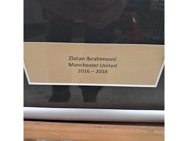 Gesigneerd voetbalshirt, 'zlatan ibrahimovic' - afbeelding 6 van  10