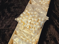 Gesimuleerde japanse parels (11mm) uit oud juweliersvoorraad - afbeelding 3 van  5