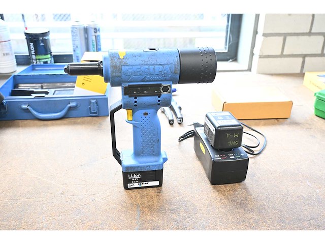 Gesipa accubird blindklinknageltang - afbeelding 1 van  5