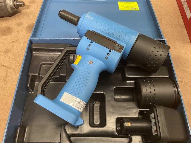 Gesipa accubird reviting machine - afbeelding 1 van  5