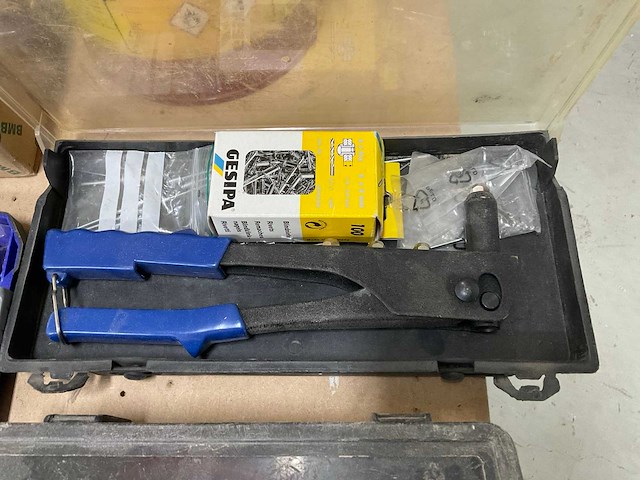 Gesipa blindklinktang en knipex krimptang - afbeelding 3 van  3