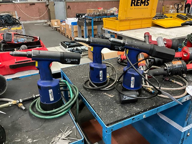 Gesipa taurus 2 diverse pneumatische blindklinkmoertang (3x) - afbeelding 1 van  5