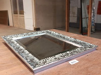 Geslepen spiegel in gezilverde opgelegde lijst - afbeelding 4 van  5