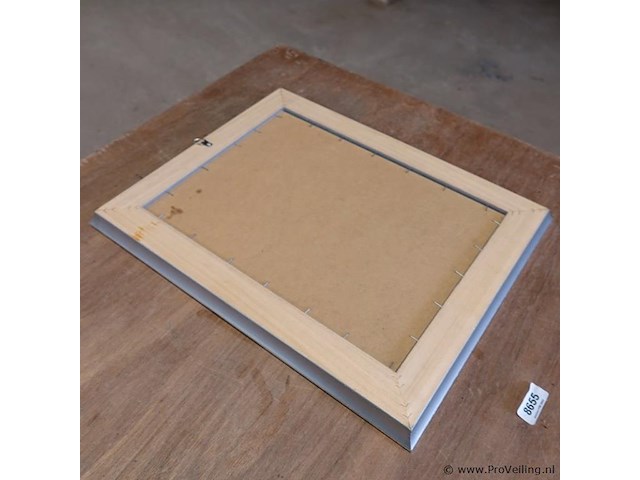 Geslepen spiegel in gezilverde opgelegde lijst - afbeelding 5 van  5