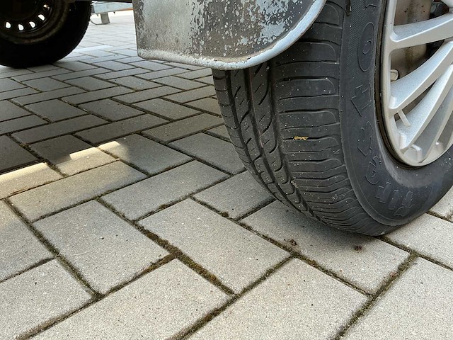 Gesloten aanhangwagen inclusief lier en oprijplaten - afbeelding 16 van  31