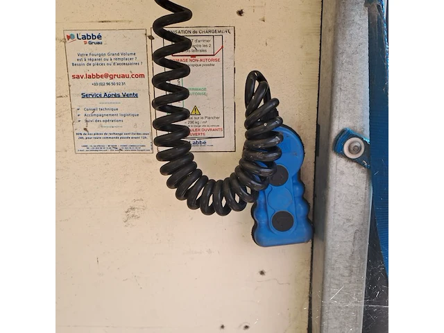 Gesloten laadbak opbouw, labbé by gruau, incl. laadklep en hydraulisch draagsysteem - afbeelding 7 van  9