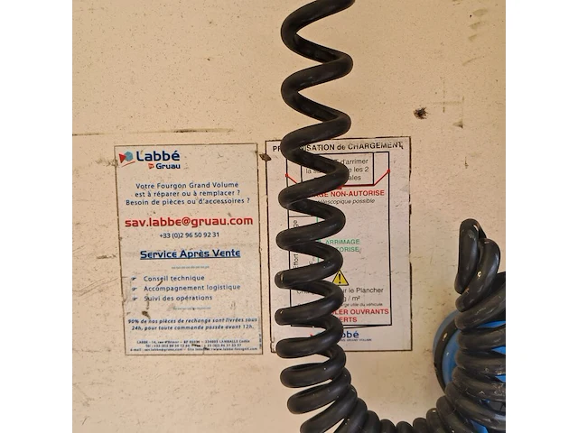 Gesloten laadbak opbouw, labbé by gruau, incl. laadklep en hydraulisch draagsysteem - afbeelding 8 van  9