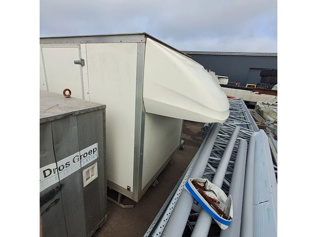 Gesloten laadbak opbouw, labbé by gruau, incl. laadklep en hydraulisch draagsysteem - afbeelding 9 van  9