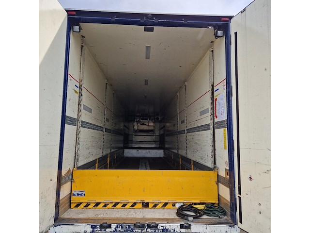 Gesloten oplegger, hoekstra - afbeelding 19 van  51