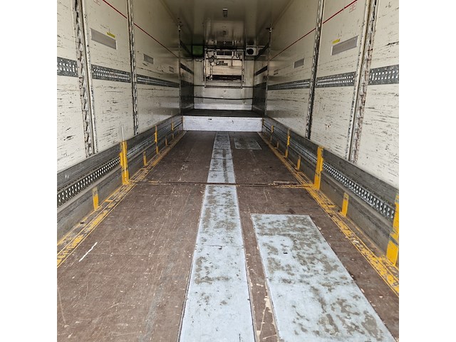 Gesloten oplegger, hoekstra - afbeelding 24 van  51