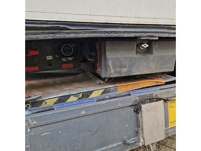 Gesloten oplegger, hoekstra - afbeelding 28 van  51