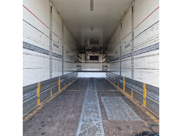 Gesloten oplegger, hoekstra - afbeelding 30 van  53