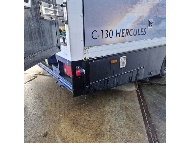 Gesloten oplegger, hoekstra - afbeelding 35 van  53