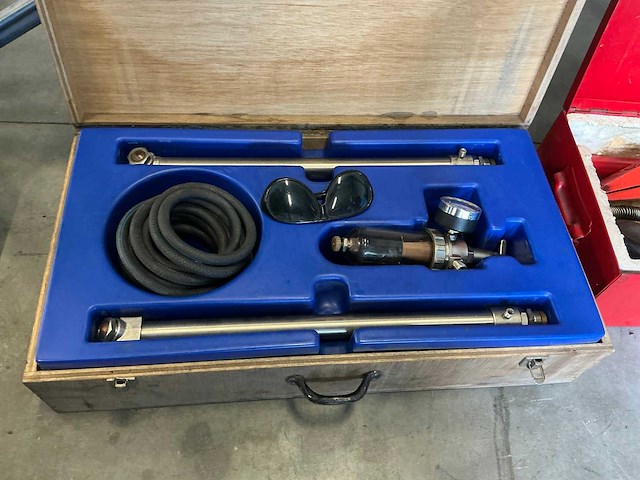 Gespecialiseerd gereedschap - afbeelding 1 van  4