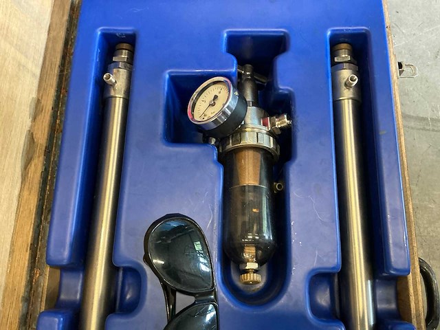 Gespecialiseerd gereedschap - afbeelding 3 van  4