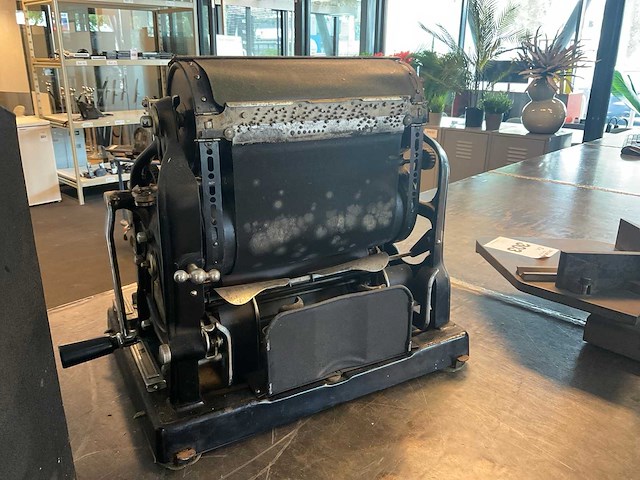 Gestetner stencilmachine - afbeelding 4 van  9