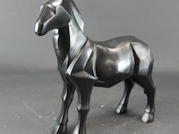 Gestiled paard - afbeelding 1 van  5