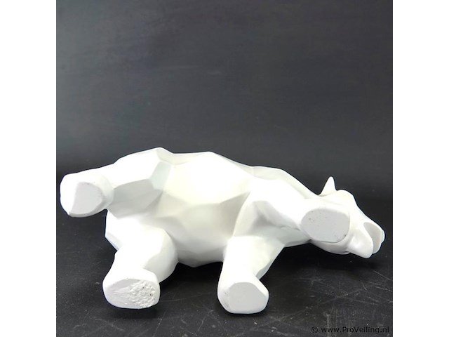 Gestileerde ijsbeer - afbeelding 5 van  5