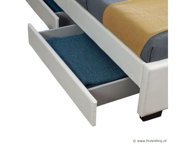 Gestoffeerd bed lyon 140 × 200 - afbeelding 6 van  7