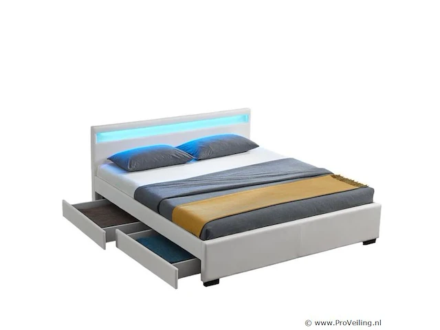 Gestoffeerd bed lyon 140 × 200 - afbeelding 4 van  7