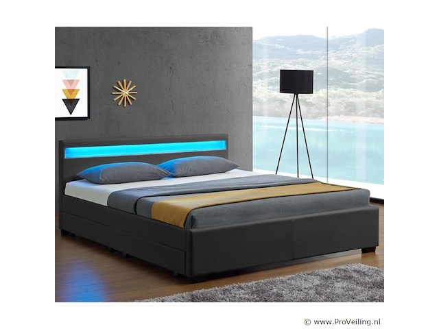 Gestoffeerd bed lyon 140 x 200 cm - afbeelding 2 van  7