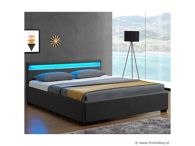 Gestoffeerd bed lyon 140 x 200 cm - afbeelding 2 van  7