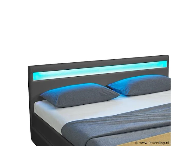 Gestoffeerd bed lyon 140 x 200 cm - afbeelding 5 van  7