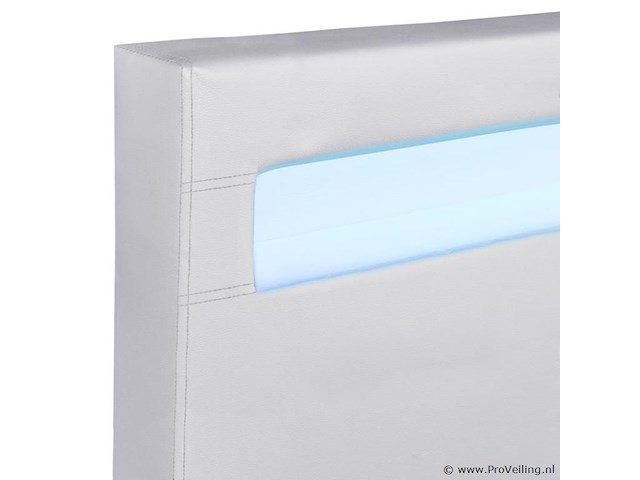 Gestoffeerd bed paris - afbeelding 10 van  10