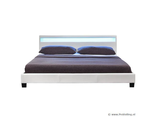 Gestoffeerd bed paris - afbeelding 4 van  10