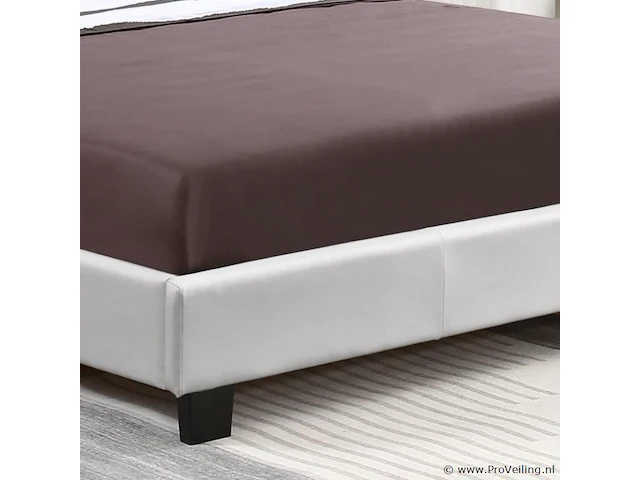 Gestoffeerd bed verona 120x200cm - afbeelding 4 van  7