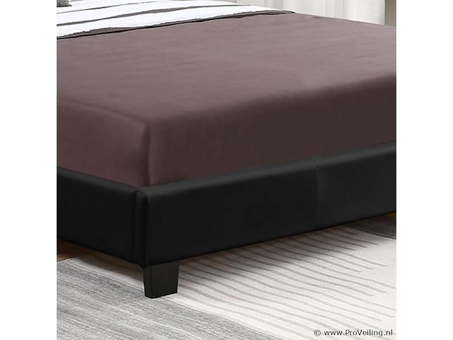 Gestoffeerd bed verona - afbeelding 3 van  7