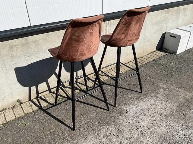 Gestoffeerde barkruk met rugleuning (17x) - afbeelding 5 van  7