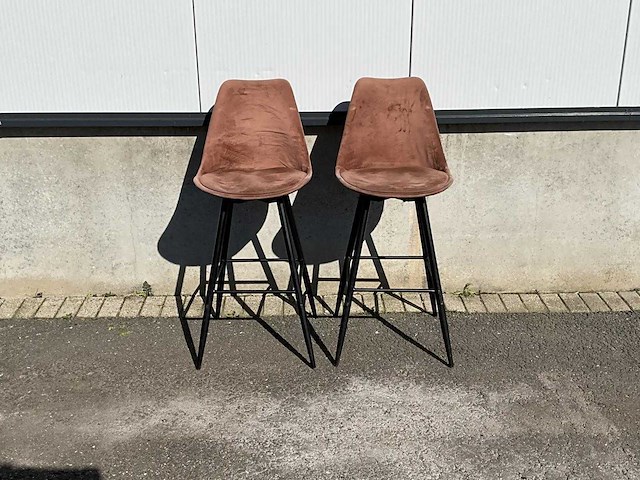 Gestoffeerde barkruk met rugleuning (17x) - afbeelding 7 van  7