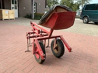 Getrokken 5-tands rijenschoffel met bestuurderszitplaats - afbeelding 4 van  7