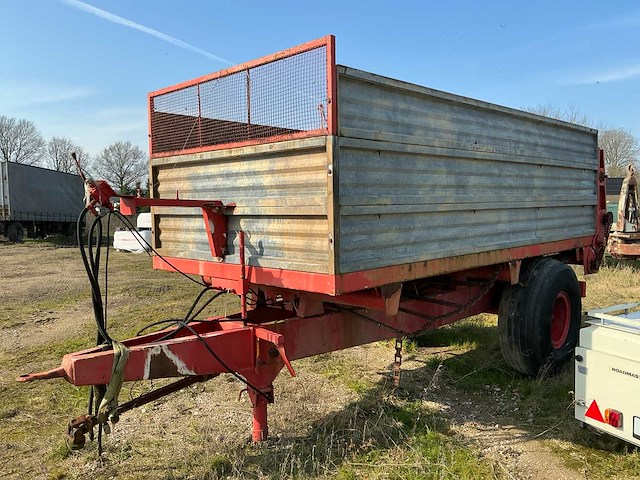 Getrokken enkelassige meststrooier - afbeelding 1 van  20