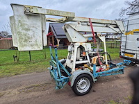 Getrokken knikarm hoogwerker - afbeelding 4 van  8