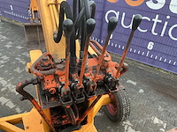 Getrokken kraan op onderstel - afbeelding 7 van  8
