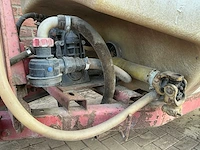 Getrokken landbouwspuit – 1.000 liter – 1.500 mm – polyester – aftakas - afbeelding 13 van  14