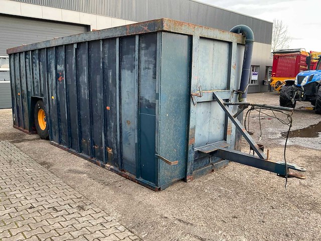 Getrokken mestcontainer 40m3 - afbeelding 7 van  24